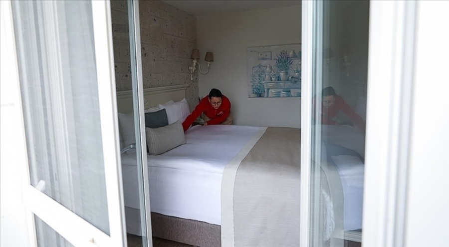 Türkiye Otelciler Federasyonu depremzedelere 50 bin yatak tahsis edildiğini duyurdu