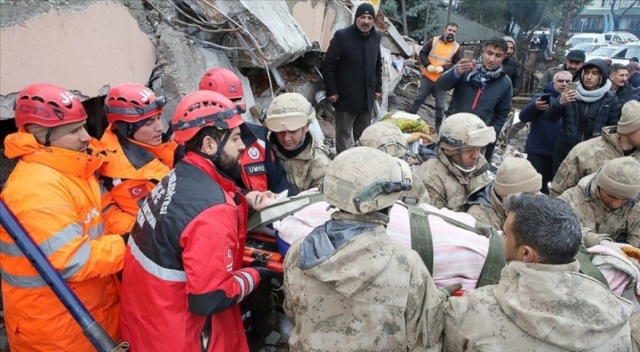 Ticaret Bakanlığından deprem bölgesine 100 milyon lira bağış