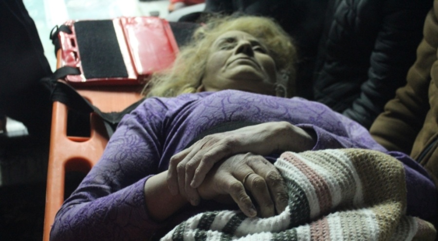 11 saatlik mücadelenin ardından 56 yaşındaki Nermin Kılınç kurtarıldı