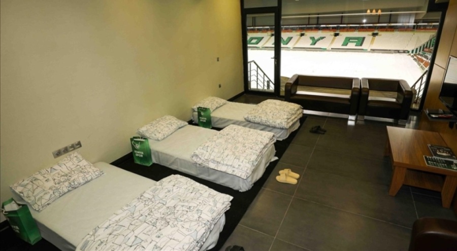 Konyaspor, depremzedeleri stadyumun localarında ağırlayacak