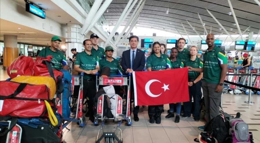 Güney Afrikalı sağlık ve arama kurtarma gönüllüleri Türkiye'ye geliyor