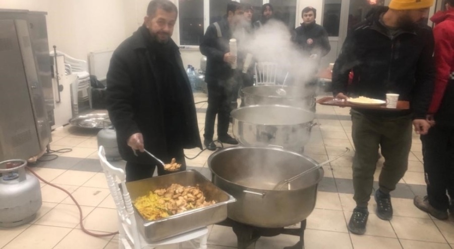 Gürsu'dan deprem bölgesine sahra aş evi