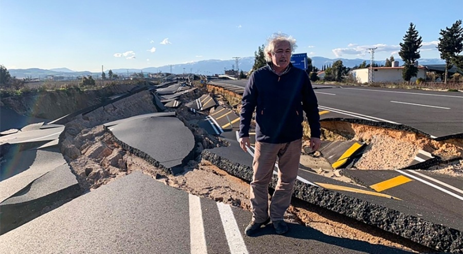 Bilim adamları yüzyılın depremini analiz etmek için sahada araştırmalar yapıyor