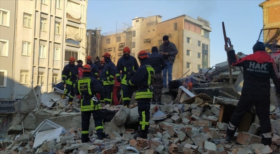 Filistinli arama kurtarma ekibi, Malatya'da çalışmalara katıldı