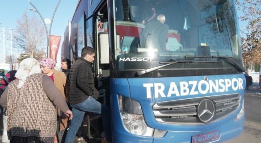 39 depremzede takım otobüsüyle Trabzon'a getirildi