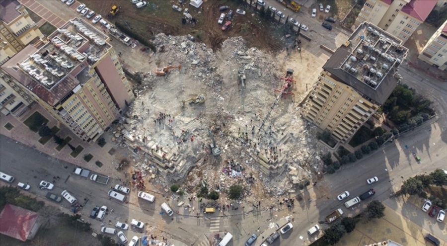 NATO Türkiye'ye barınma tesisleri göndermeye karar verdi