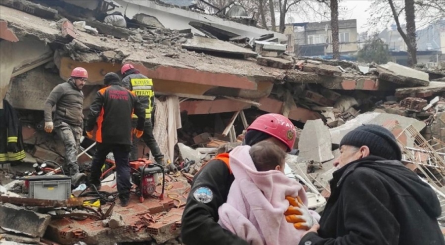 AK Parti Genel Başkan Yardımcısı: Depremzedelerimizin yaralarını saracağız