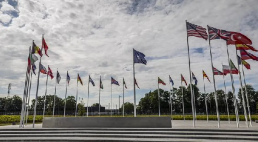 NATO depremzedeler için harekete geçti!