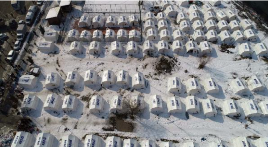 Elbistan'da iki bölgeye çadır kent kuruldu