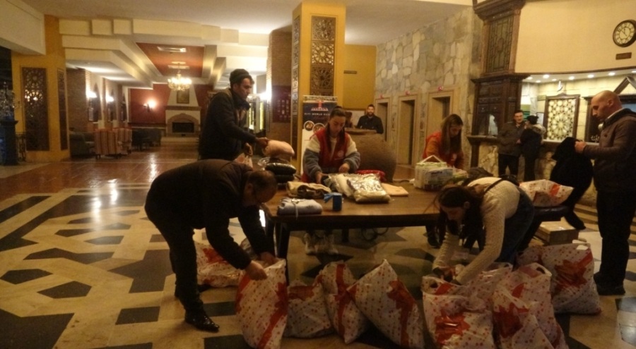 Depremzedeler Marmaris'te otellere yerleştiriliyor