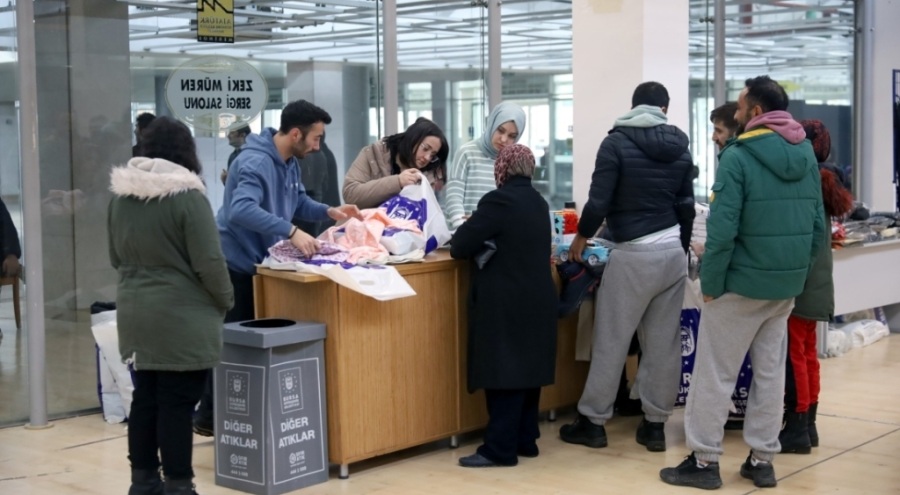 Bursa'da mağaza deprem mağdurlarına özel