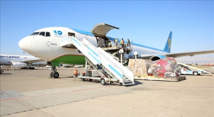 Özbekistan, depremzedelere 5 uçak insani yardım ulaştırıldığını bildirdi