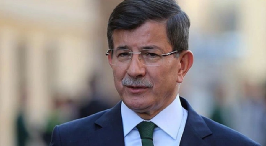 Davutoğlu'ndan üniversite kararına tepki: Bu yanlış karardan dönülmeli