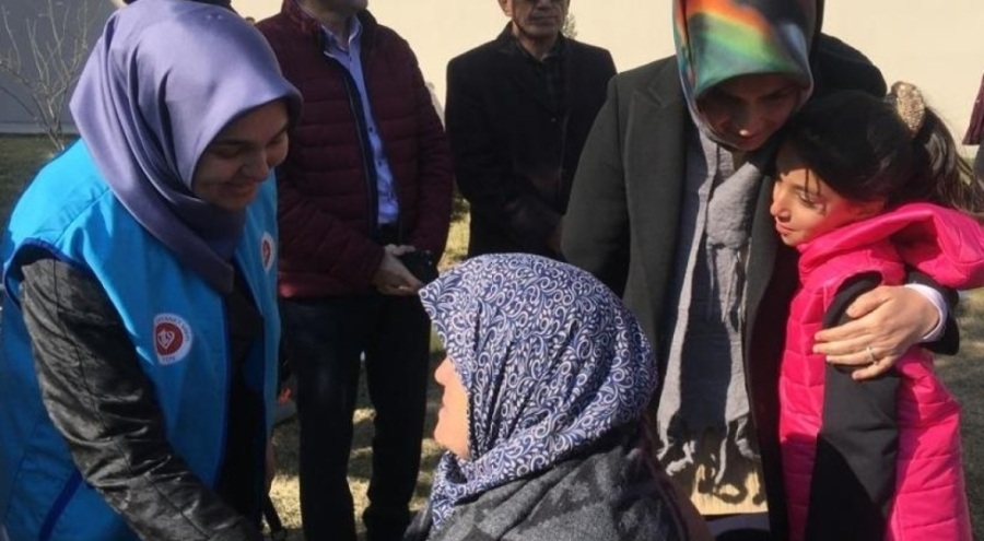 Depremlerden etkilenen 3 bin 500 kişi Afyonkarahisar'da konaklıyor