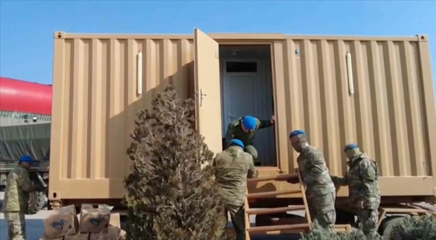 TSK deprem bölgesinde 235 seyyar banyo ve tuvalet kurduğunu duyurdu