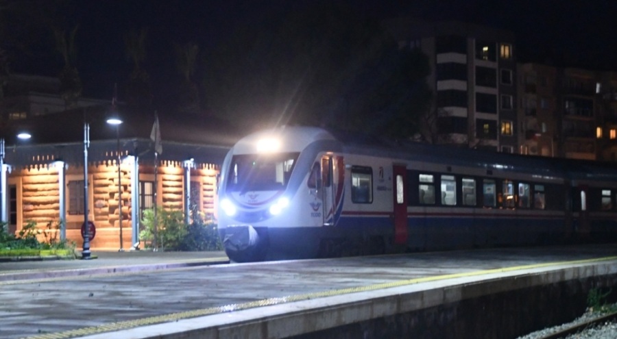 TCDD bazı tren seferlerini iptal etti