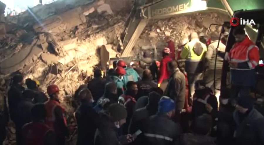 Pasifik Sismik Şebekesi Direktörü Tobin: Bölgede gerilim artmış olabilir