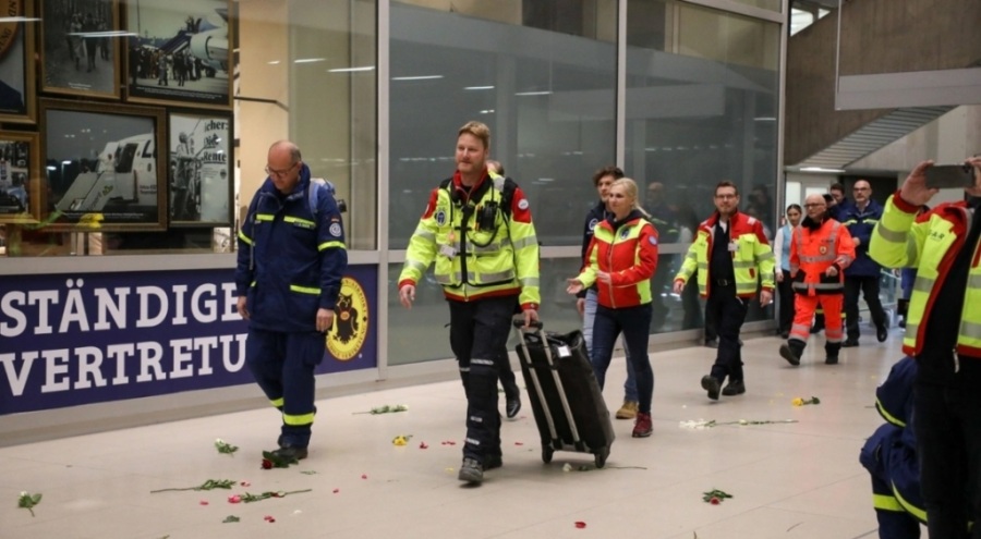 Deprem bölgesine gelen Alman kurtarma ekibi geri döndü