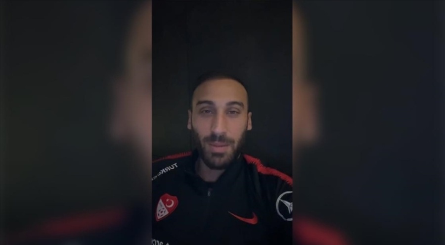 Cenk Tosun'dan afetzede çocuğa destek paylaşımı