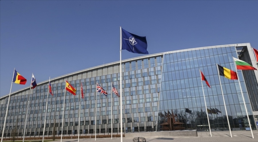 NATO'dan depremzedeler için bin konteyner