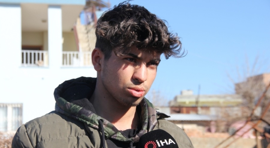 Enkazın altında 'son videom' diye çekmişti, enkazdan sağ çıktı