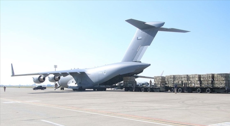 BAE'den Türkiye ve Suriye'deki afetzedeler için yardımlar sürüyor