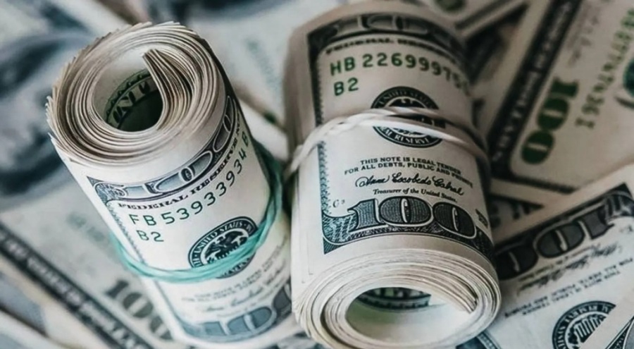 Dolar 19 liranın üzerine çıktı