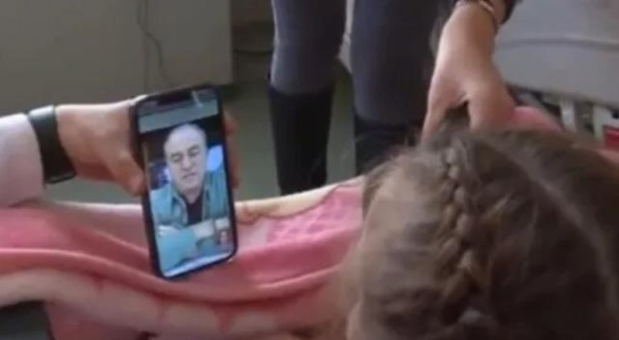 Fatih Terim enkazdan sağ çıkan Bensu ile görüştü