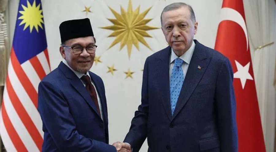 Cumhurbaşkanı Erdoğan, Malezya Başbakanı ile bir araya geldi