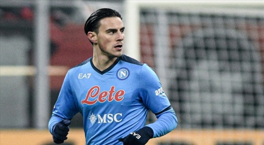 Napolili Eljif Elmas: Canım Türkiyem için formalarımızı açık arttırmaya çıkarıyoruz