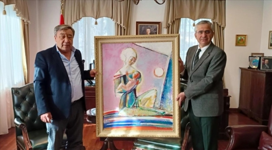Kazak ressam tablosunu satarak Türkiye'deki depremzedelere bağışladı