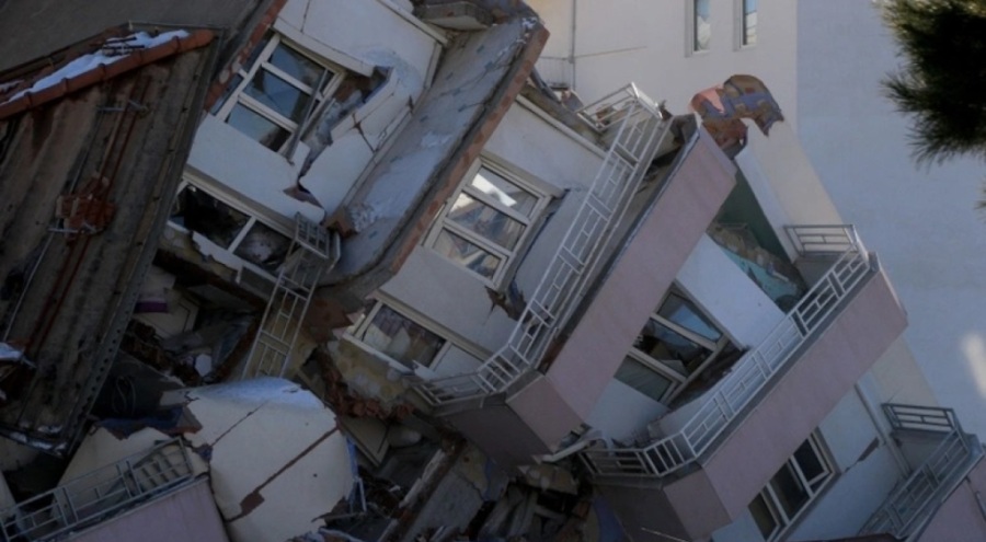 Depremin yıkım ve enkaz bedeli en az 12 milyar lira