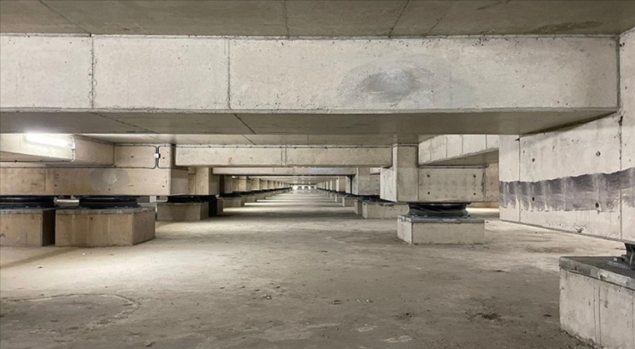 Sismik izolatörlerle dayanıklılığı arttırılan hastane ve okullar güvenli limanlar olacak