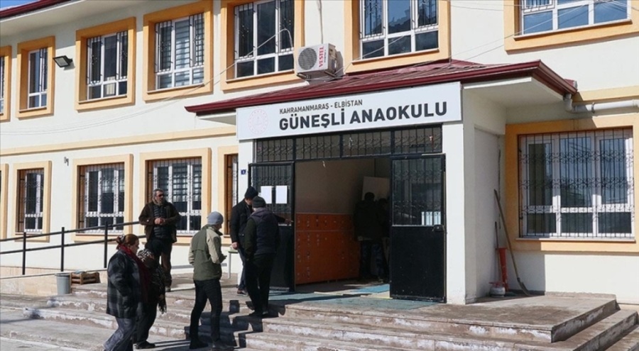 Elbistan'da kaymakamlık ve belediye hizmetlerinin yeniden başladığı açıklandı