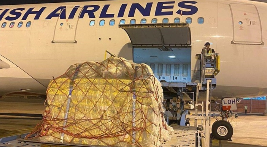 Nijerya'da depremzedeler için toplanan yardımlar gönderilmeye başlandı