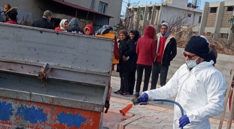 Bursa Osmangazi Belediyesi'nden ilaçlama çalışması