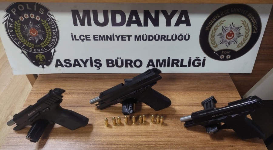 Bursa'da ruhsatsız silah operasyonu