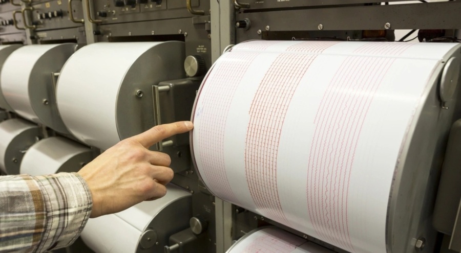 Deprem bölgesinde artçı sarsıntılar sürüyor