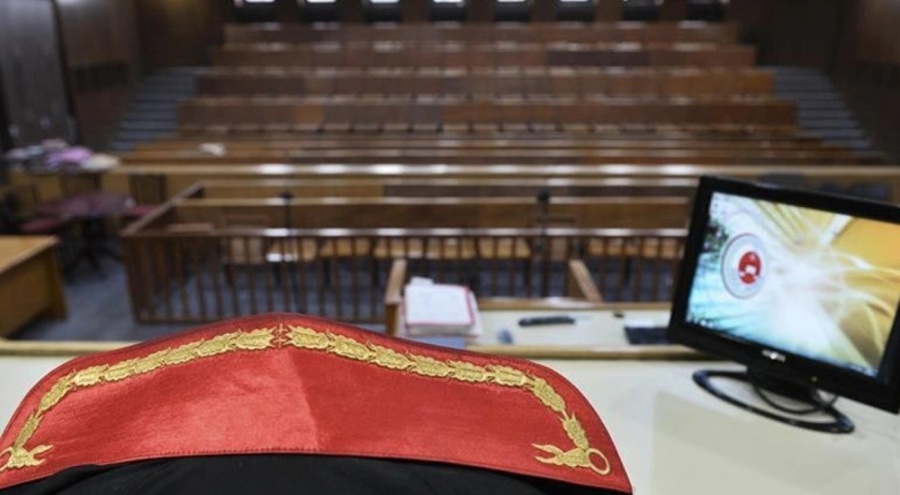 Adana'da sit alanına hizmet binası yaptıran muhtar görevden alındı