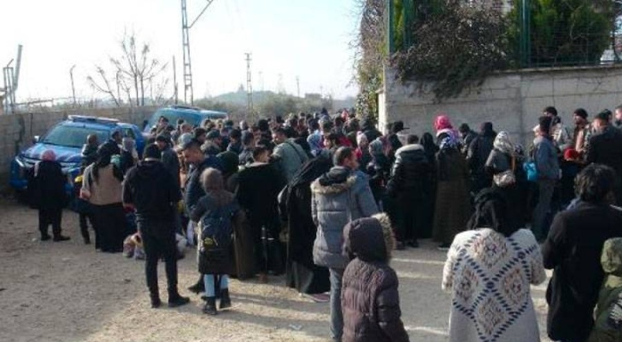 1500 Suriyeli ülkesine gitti