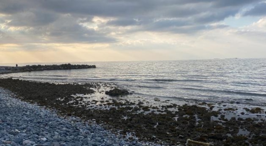 Hatay'da deniz çekildi