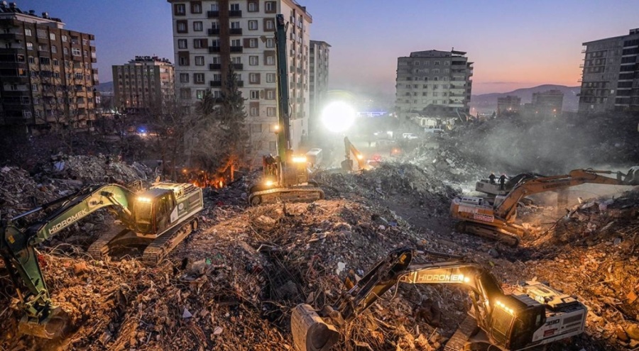 NATO, Türkiye'ye konteyner gönderiyor