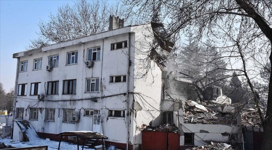 Elbistan Cumhuriyet Başsavcılığı:  Belediye binasının yıkılmasıyla ilgili iddialar gerçek değil