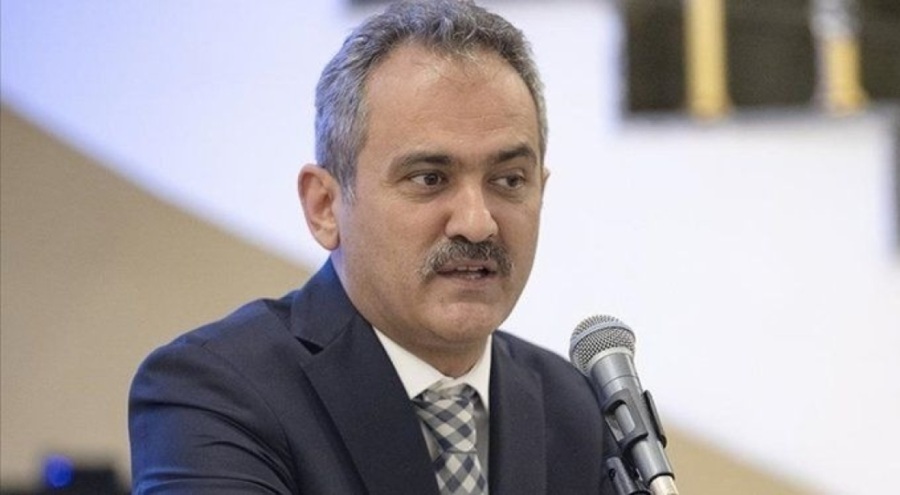 Bakan Özer'den deprem bölgesindeki eğitime ilişkin açıklama