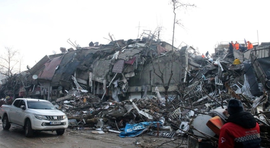 Deprem bölgesindeki çiftçilerden kredi talebi