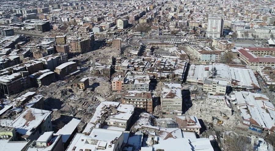 Malatya'da 19 kişinin hayatını kaybettiği siteyle ilgili 3 gözaltı