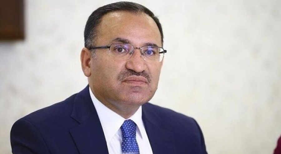 Adalet Bakanı Bozdağ: Bütün konut stoğunu elden geçirerek hasar tespit çalışması yapılacaktır