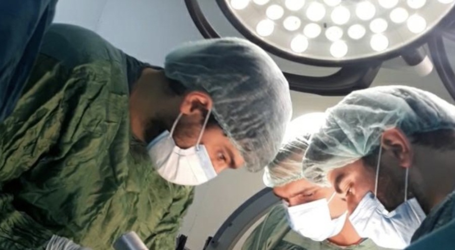 Kübalı doktorlar deprem bölgelerinde 13 büyük ameliyat yaptıklarını duyurdu