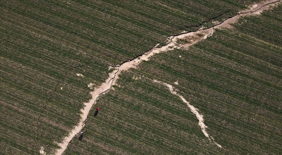 Kahramanmaraş'ta fay hattının geçtiği mahalle enkaza döndü