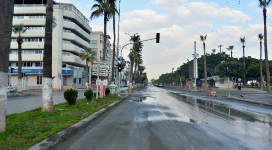 İskenderun deprem sessizliğine büründü
